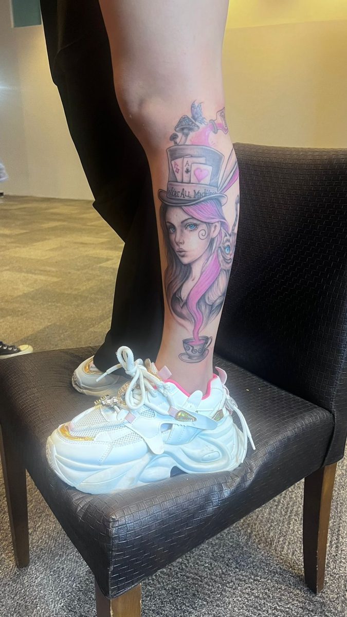 Alice Harikalar Diyarı Sleeve